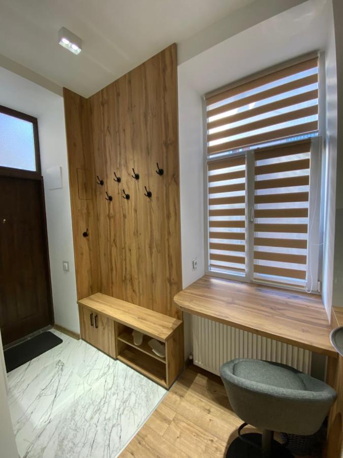 Квартира-Студія Подобово На Вулиці Городоцька 102 Lviv Eksteriør billede